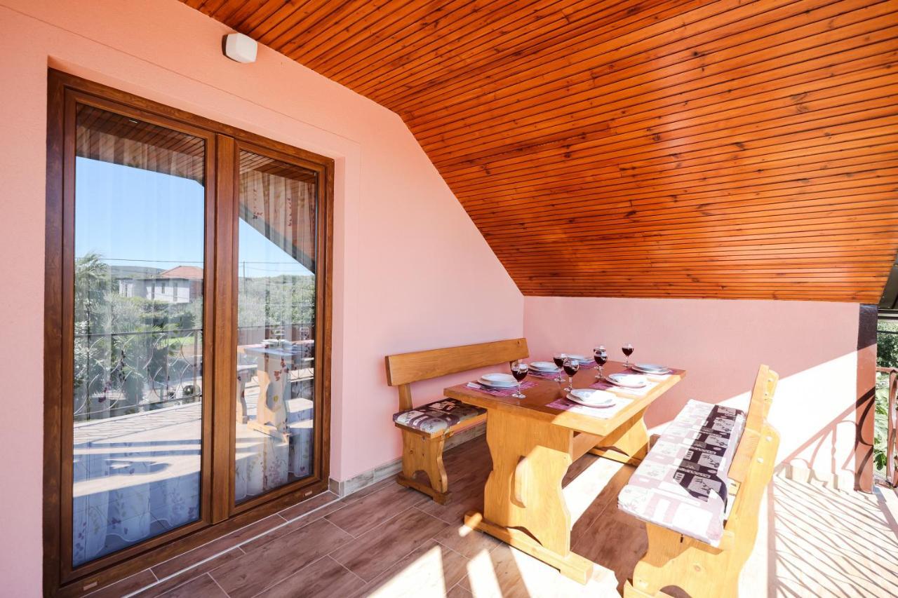 Apartment Ruza ซูโกชัน ภายนอก รูปภาพ