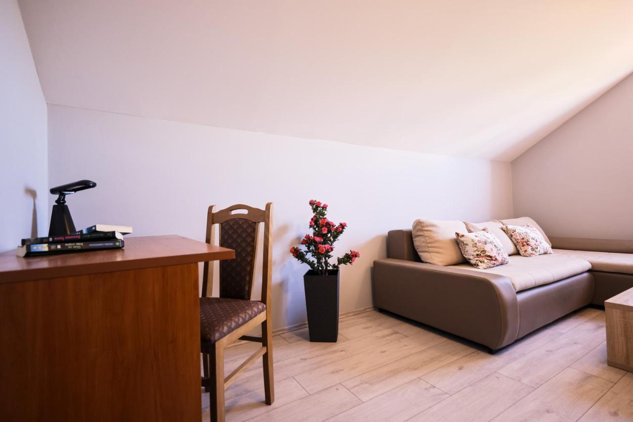 Apartment Ruza ซูโกชัน ภายนอก รูปภาพ