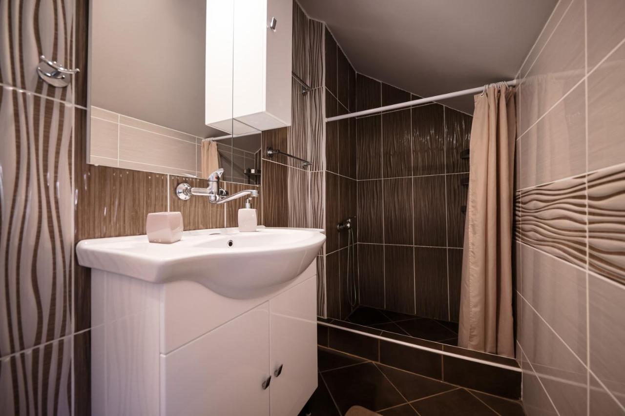 Apartment Ruza ซูโกชัน ภายนอก รูปภาพ