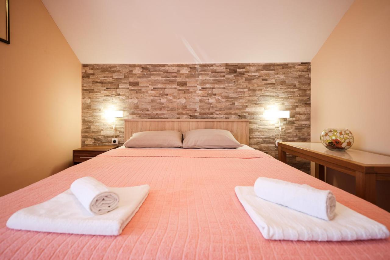 Apartment Ruza ซูโกชัน ภายนอก รูปภาพ