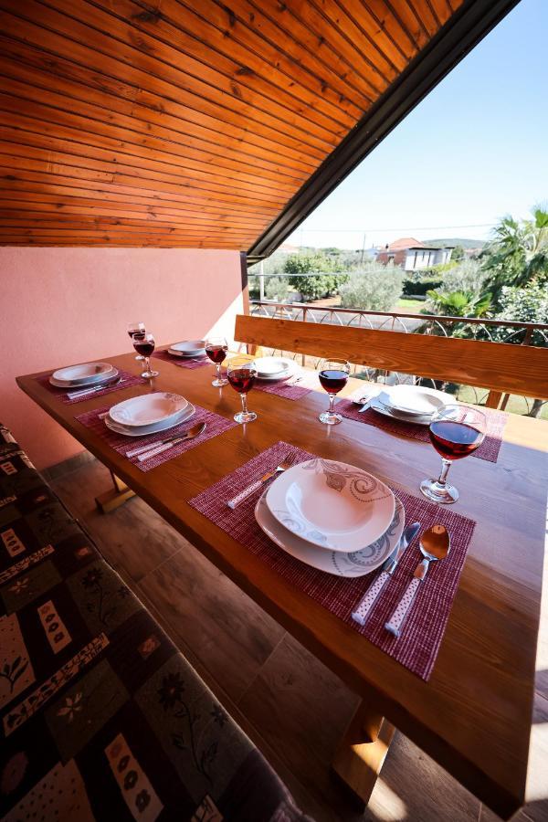 Apartment Ruza ซูโกชัน ภายนอก รูปภาพ